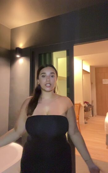 Full leaked Aiesha rai private onlyfans photo