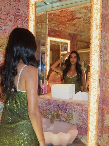 Full leaked Amira brar private onlyfans photo