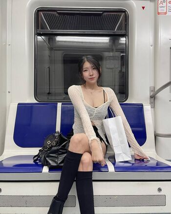 Full leaked Arathehotwife private onlyfans photo