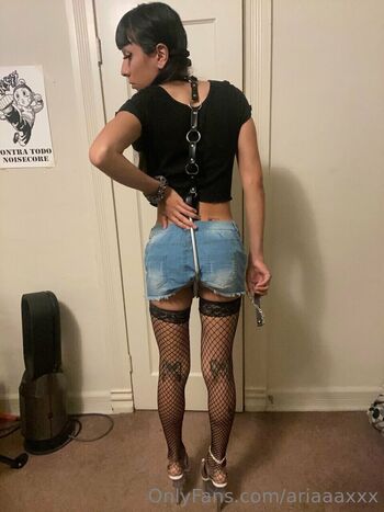 Full leaked Ariaaaxxx private onlyfans photo