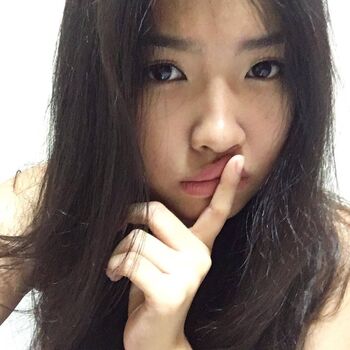 Full leaked Asianbbcluvr private onlyfans photo