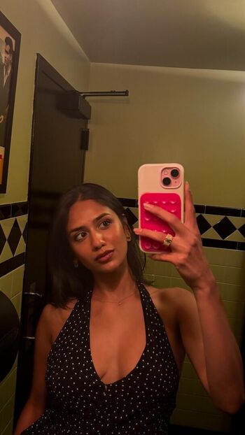 Full leaked Aviva mehta private onlyfans photo