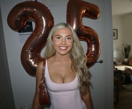 Full leaked Beth tucker private onlyfans photo