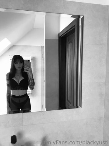 Full leaked Blackyusti private onlyfans photo