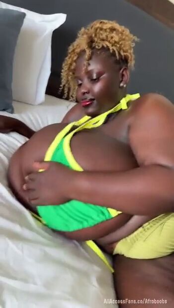 Full leaked Busty vivian page private onlyfans photo