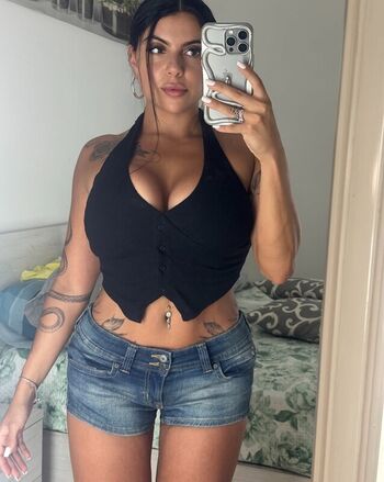 Full leaked Callmegeorgette private onlyfans photo