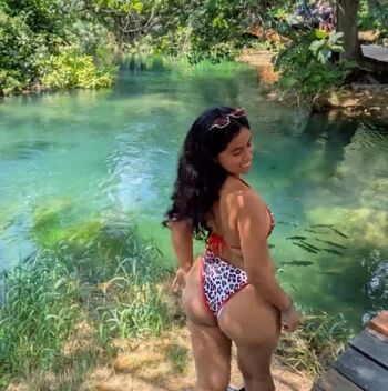 Full leaked Chiphilary blog page private onlyfans photo