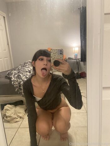 Full leaked Delilah private onlyfans photo