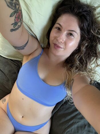 Full leaked Dreamxrgxrl private onlyfans photo