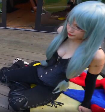 Full leaked Emiru private onlyfans photo