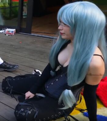 Full leaked Emiru private onlyfans photo
