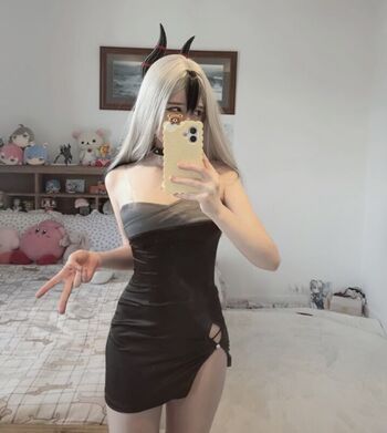 Full leaked Frenchybread private onlyfans photo