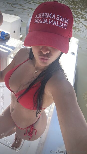 Full leaked Giannattaylor private onlyfans photo