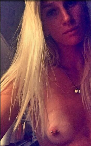 Full leaked Jakobsson private onlyfans photo