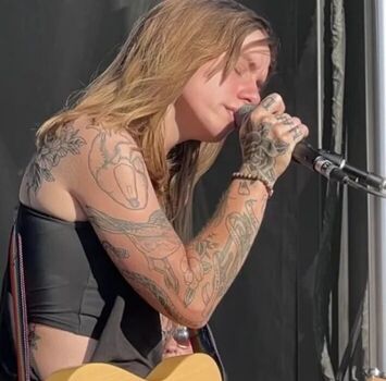Full leaked Julien baker private onlyfans photo