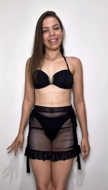 Full leaked Kaylaasantos private onlyfans photo