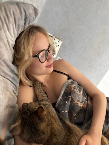Full leaked Lilolendis private onlyfans photo