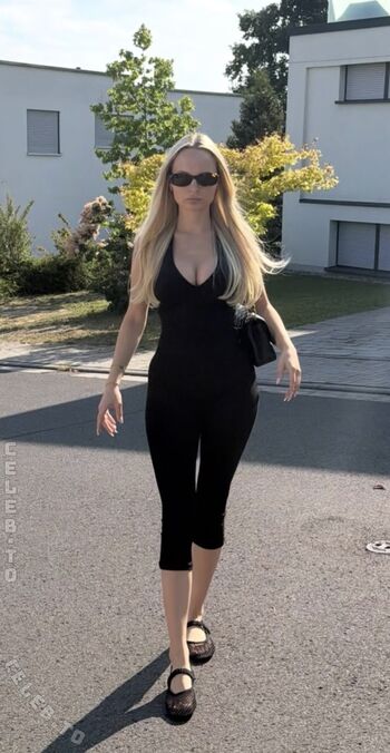 Full leaked Linda gleiber private onlyfans photo