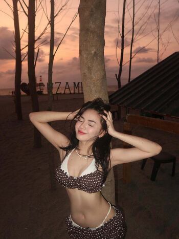 Lyndin Daphne Cruz