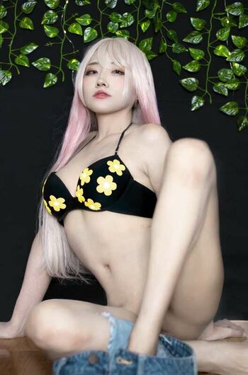 Full leaked Lynn mayumi private onlyfans photo