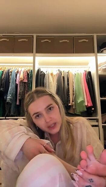 Full leaked Mllexchloe private onlyfans photo