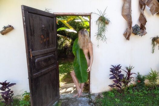 Full leaked Naturism girl private onlyfans photo