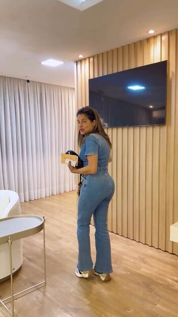 Nívea Stelmann