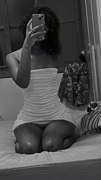 Full leaked Oxenssa private onlyfans photo