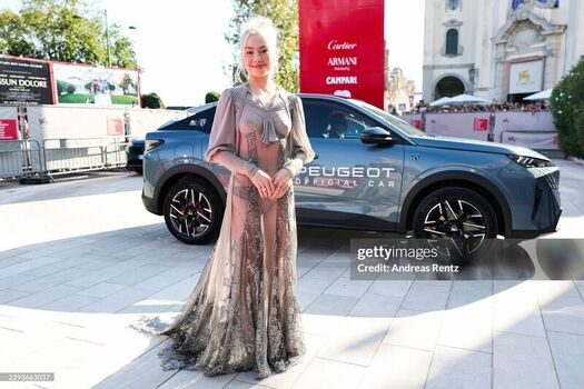 Full leaked Phoebe bridgers page private onlyfans photo
