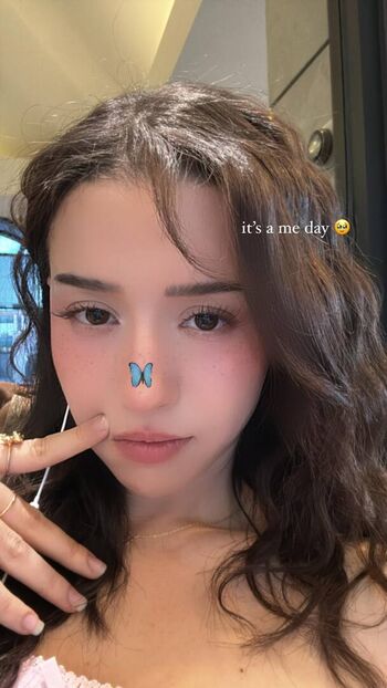 Full leaked Pokimane private onlyfans photo