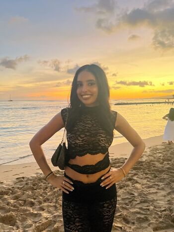 Full leaked Riya brar private onlyfans photo