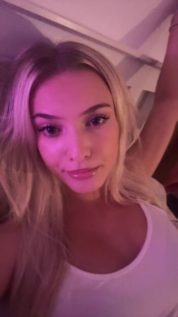 Full leaked Rrubyrileyy private onlyfans photo