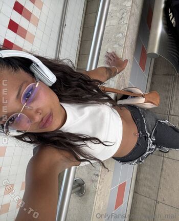 Full leaked Sarah mai private onlyfans photo