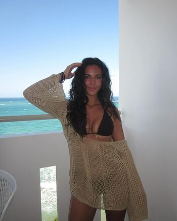 Sarah Tobon