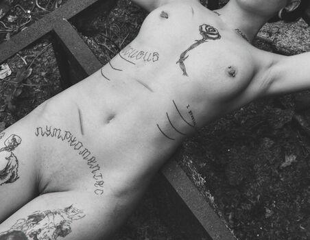 Full leaked Sarahs mercier private onlyfans photo