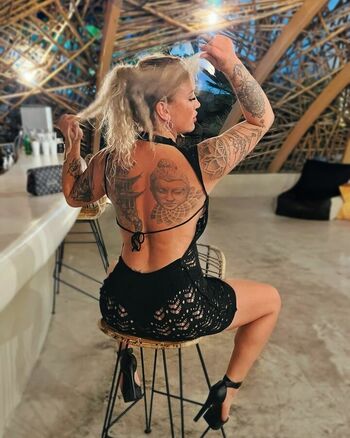 Full leaked Sterniee private onlyfans photo