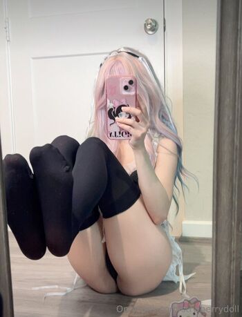 strwberrydoll