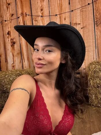 Full leaked Sweetrossie private onlyfans photo