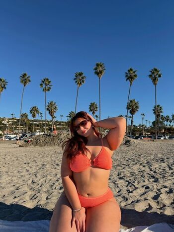 Full leaked Sydney vela private onlyfans photo