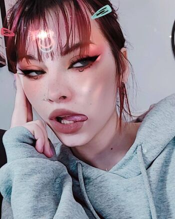 Full leaked Theakaleina private onlyfans photo