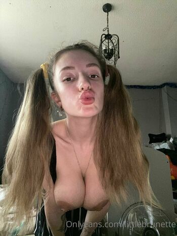 Tiny Vanessa