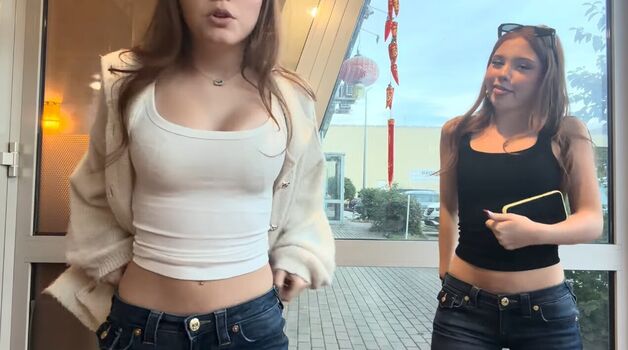Full leaked Twinsonice private onlyfans photo