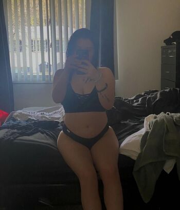 Victoriapetersen30
