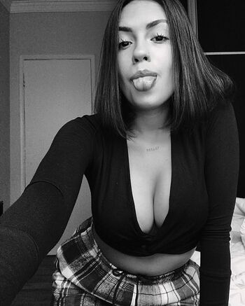 Full leaked Vitoria marcilio private onlyfans photo