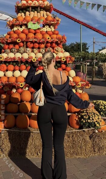 Full leaked Wieke private onlyfans photo