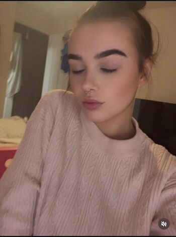 Full leaked Y pnk private onlyfans photo