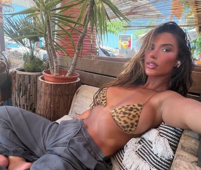 Full leaked Ziyartist private onlyfans photo