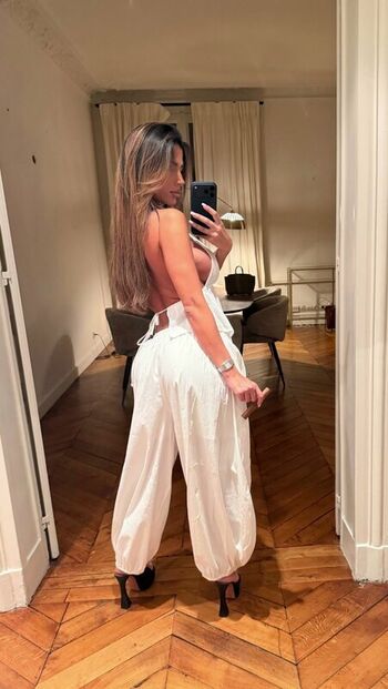 Full leaked Ziyartist private onlyfans photo